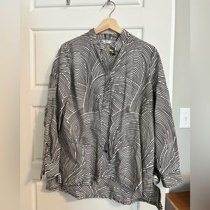 Zuri Shirt Biometric